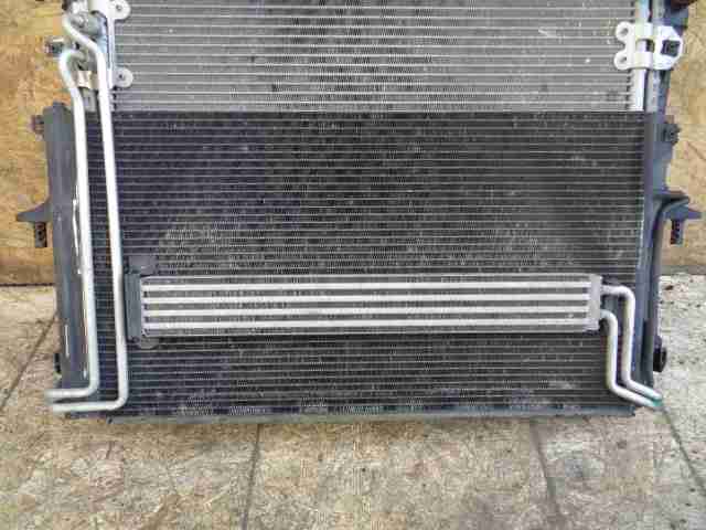 Радиатор охлаждения двигателя основной