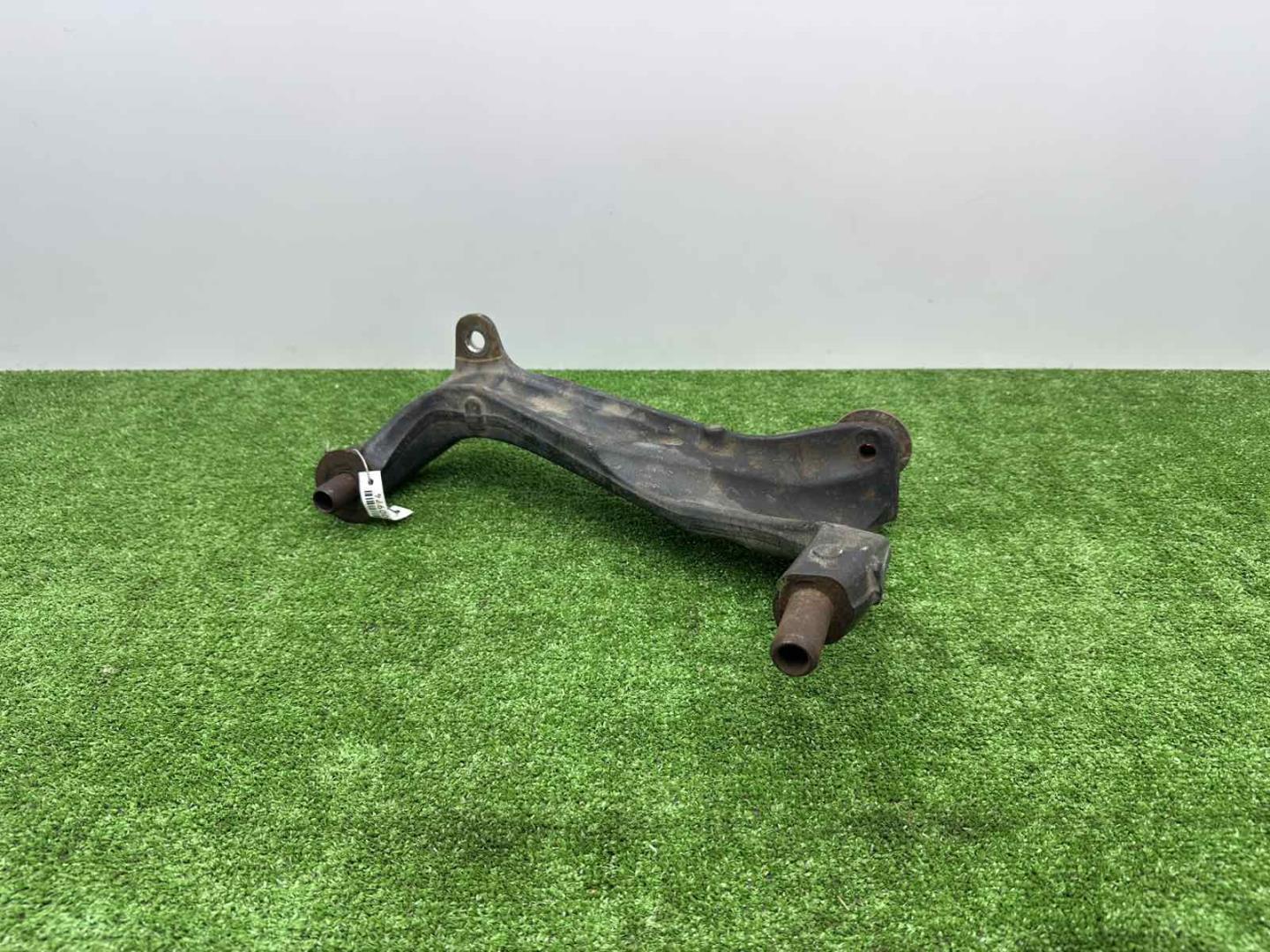 Рычаг задний левый