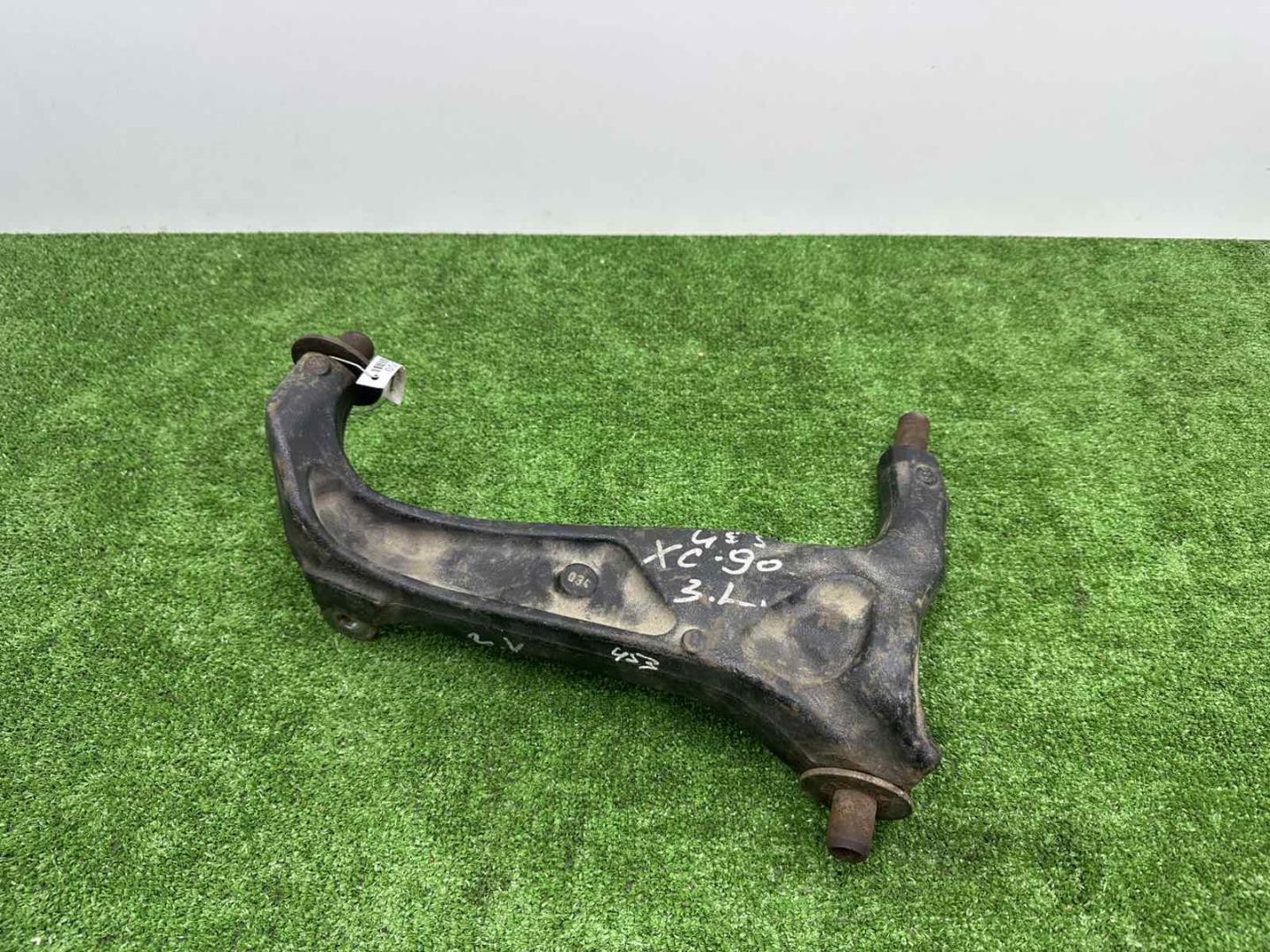 Рычаг задний левый