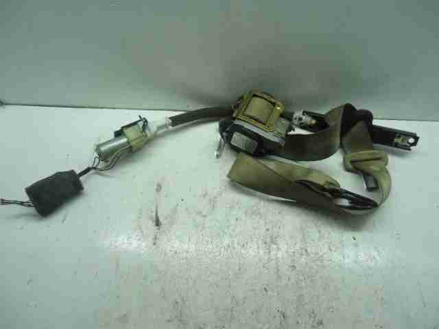 Ремень безопасности