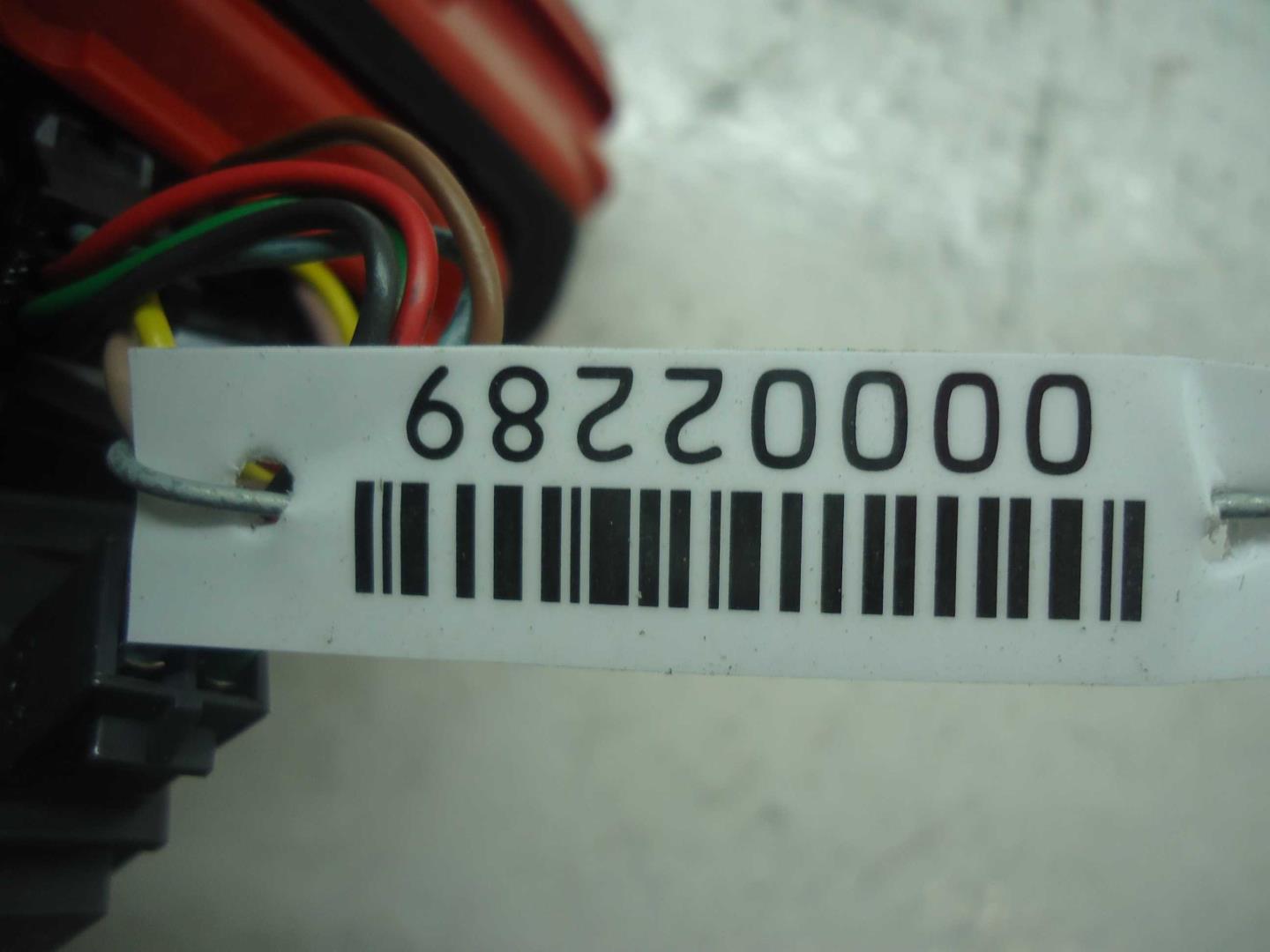 Фонарь задний внутренний левый