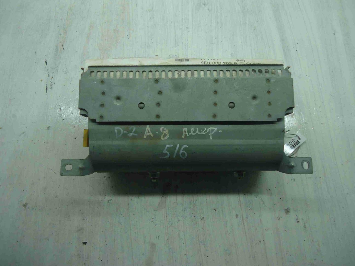 Подушка безопасности пассажирская (в торпедо)