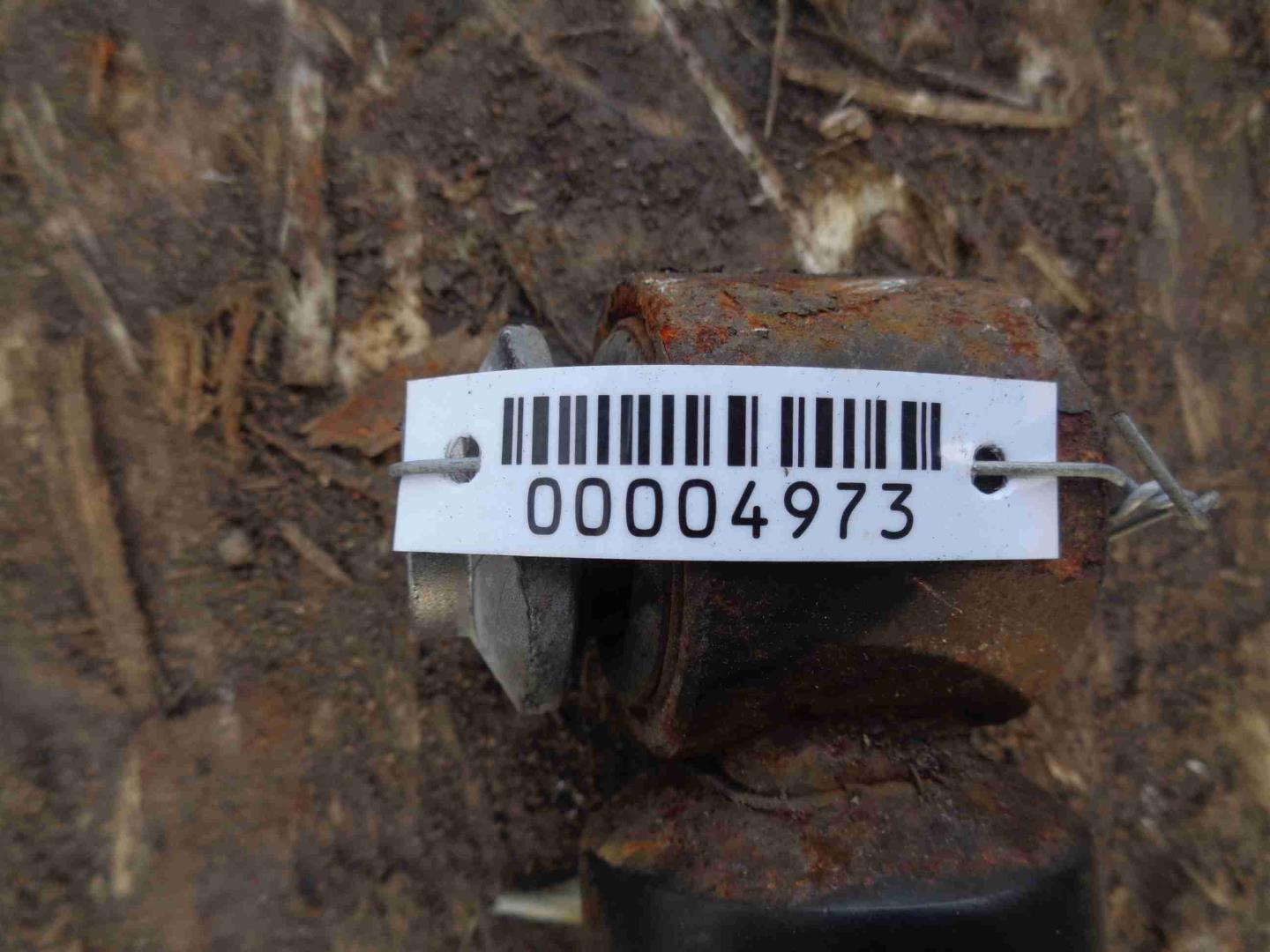 Амортизатор задний левый