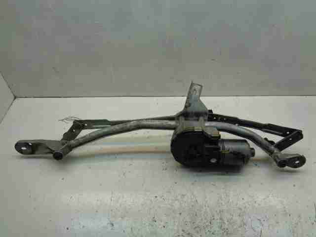 Трапеция стеклоочистителей