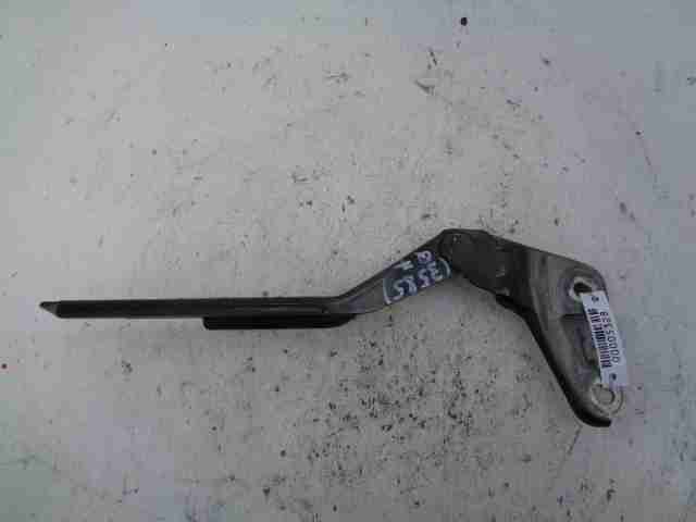 Петля капота левая