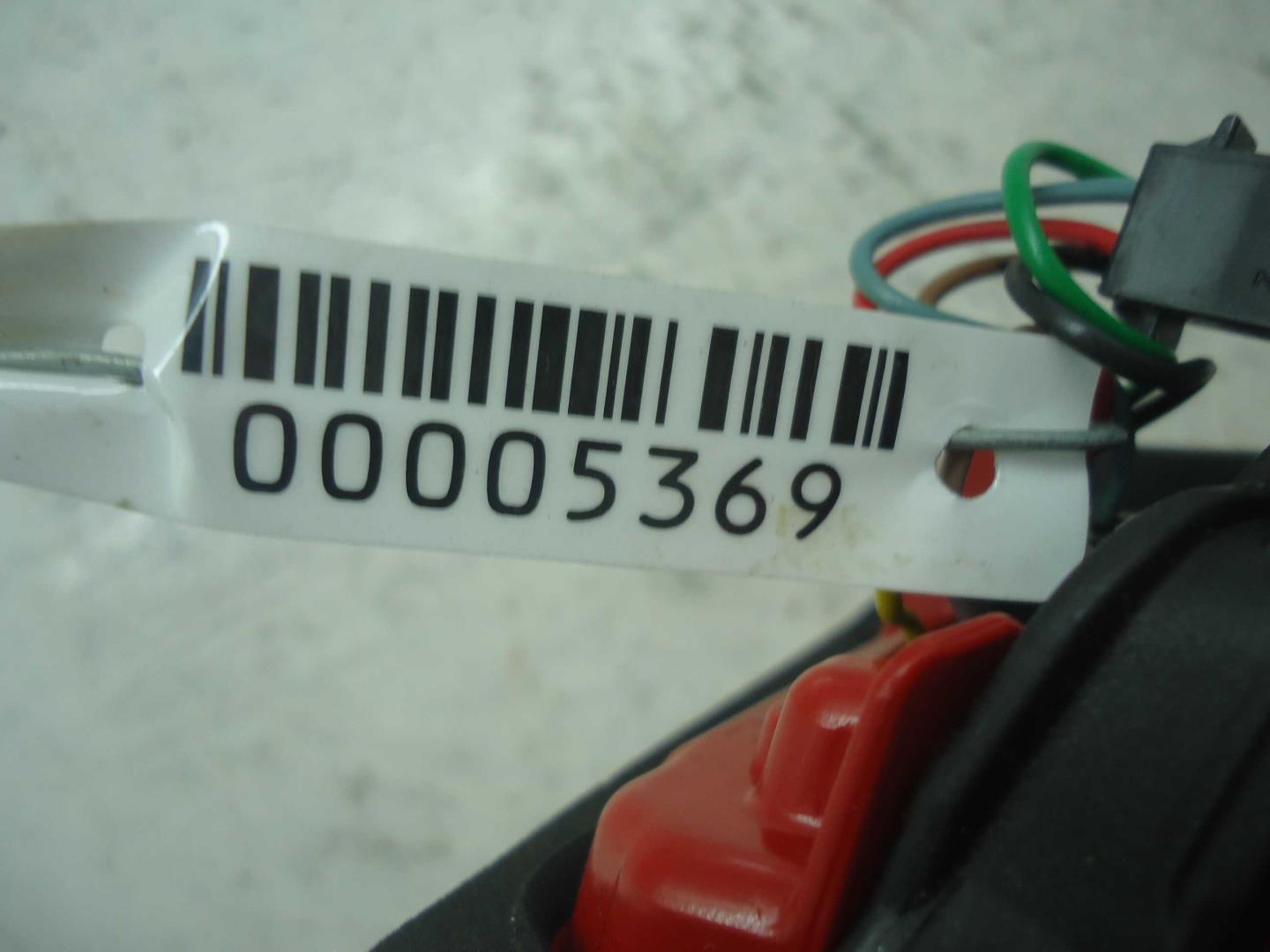 Фонарь задний внутренний правый