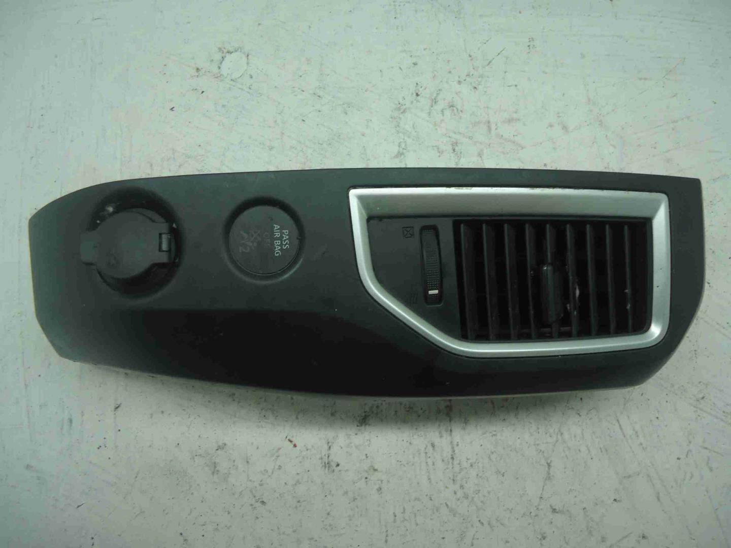 Дефлектор воздушный