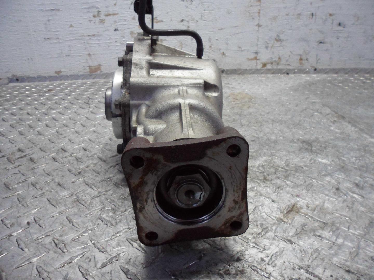 Коробка раздаточная