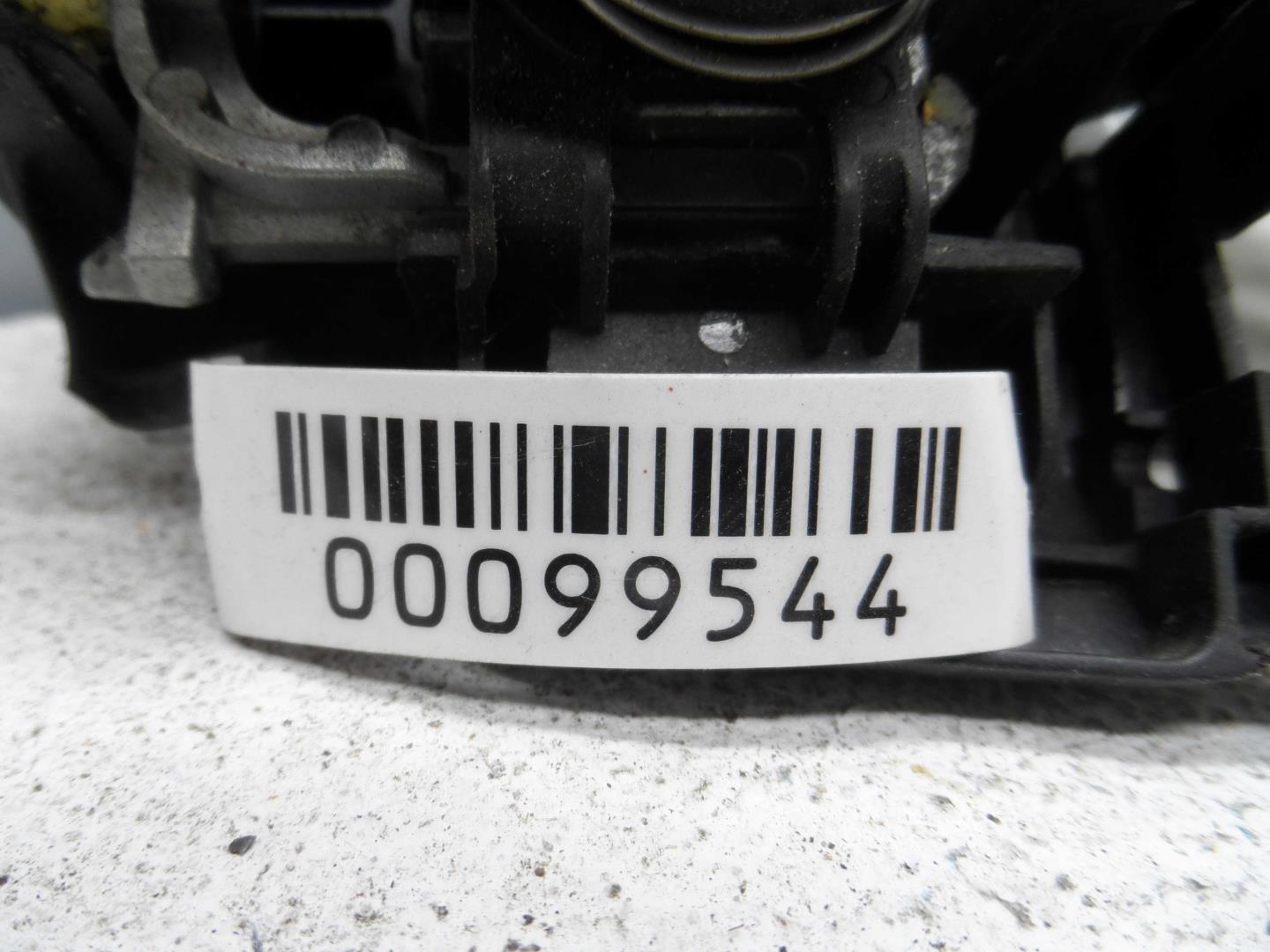 Ручка двери передней наружная левая