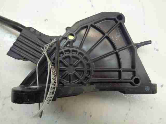 Педаль газа