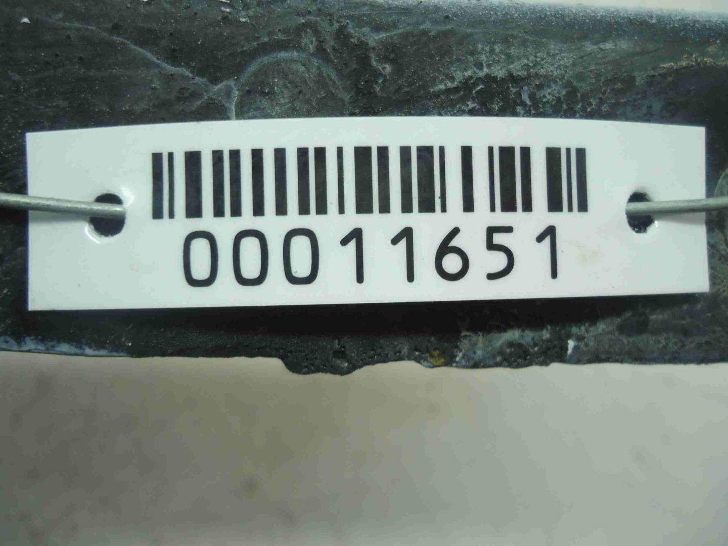 Петля капота левая