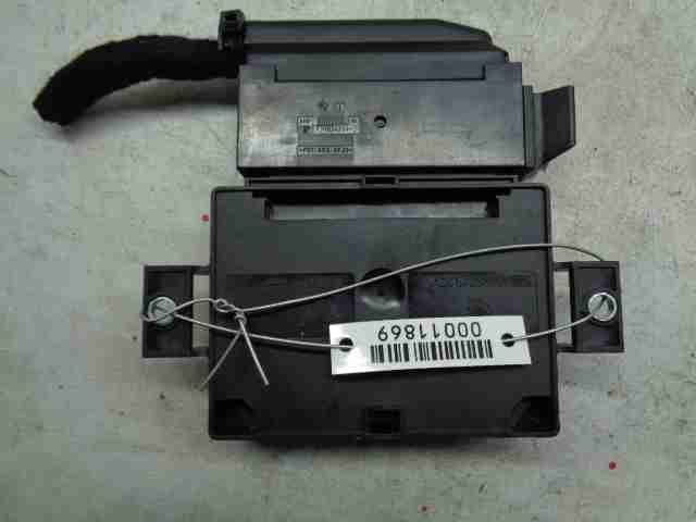 Блок управления парковочным тормозом