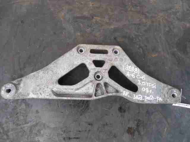 Кронштейн редуктора