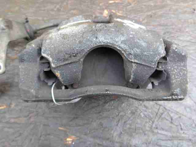 Суппорт передний правый