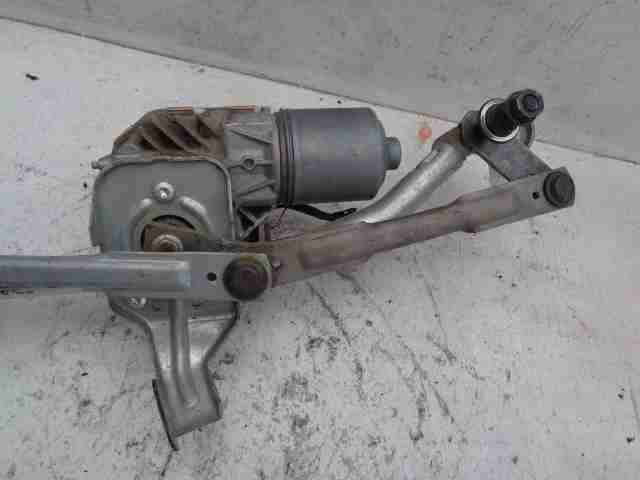 Трапеция стеклоочистителей