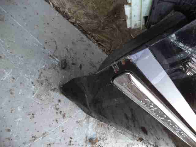 Дверь передняя левая