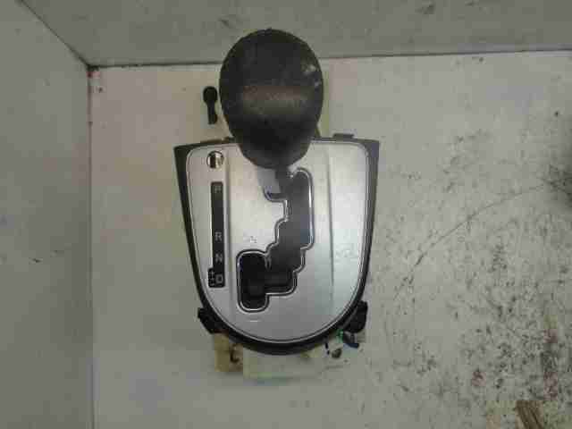 Кулиса МКПП / АКПП