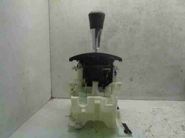 Кулиса МКПП / АКПП