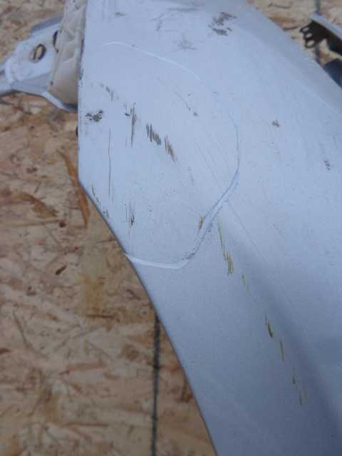 Крыло переднее левое