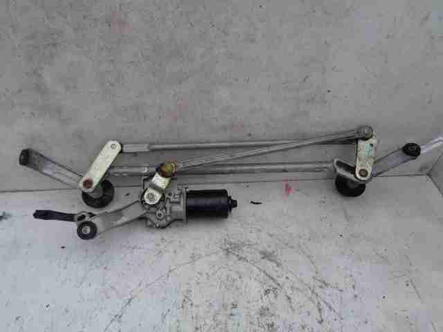 Трапеция стеклоочистителей