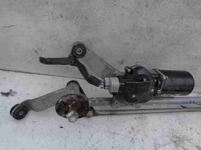 Трапеция стеклоочистителей