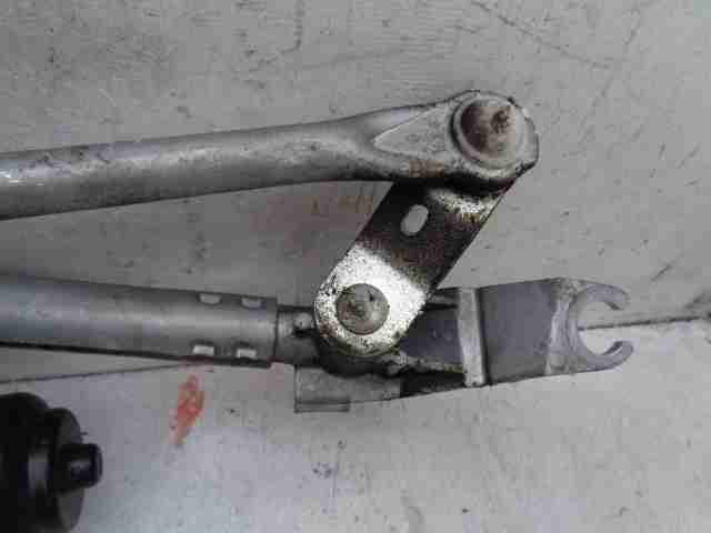 Трапеция стеклоочистителей