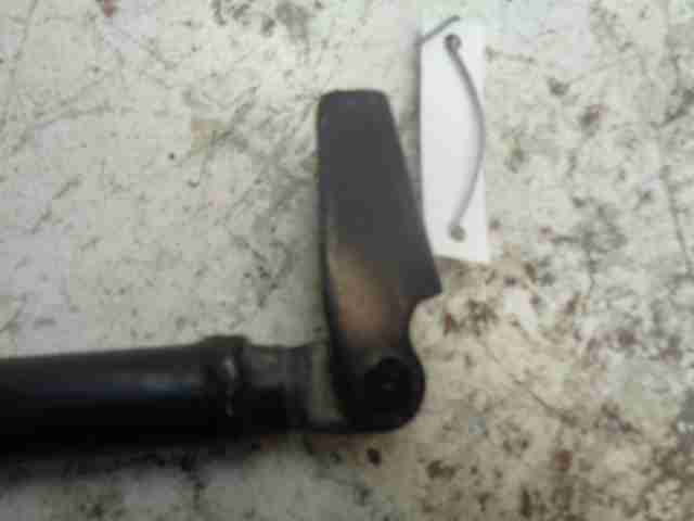 Амортизатор крышки багажника