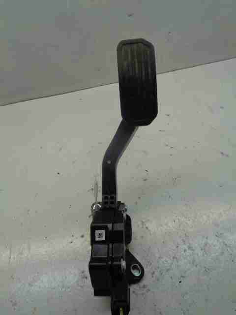 Педаль газа