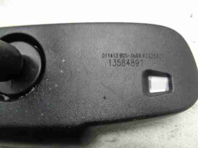 Зеркало заднего вида