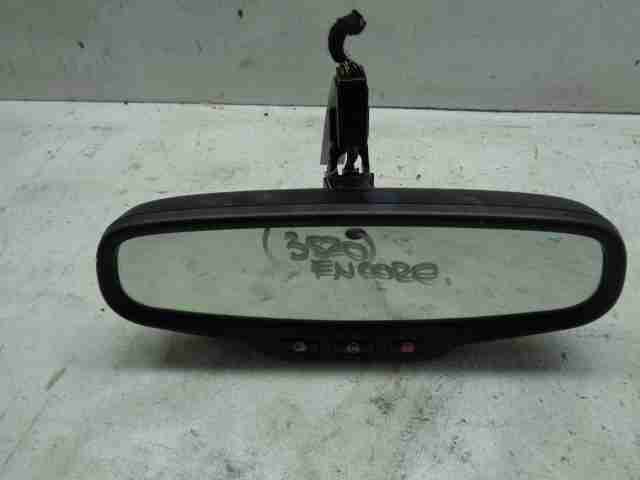 Зеркало заднего вида