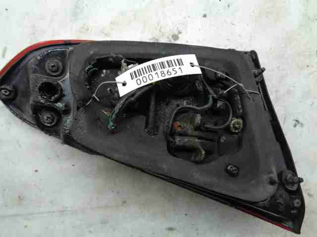 Фонарь задний внутренний правый