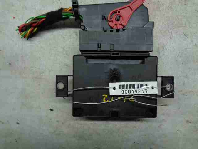 Блок управления парковочным тормозом