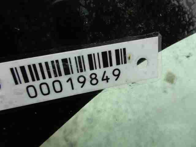 Стекло кузовное глухое левое