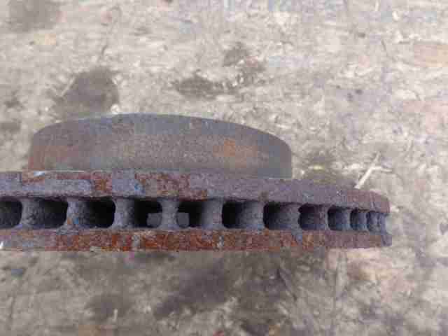 Диск тормозной передний вентилируемый