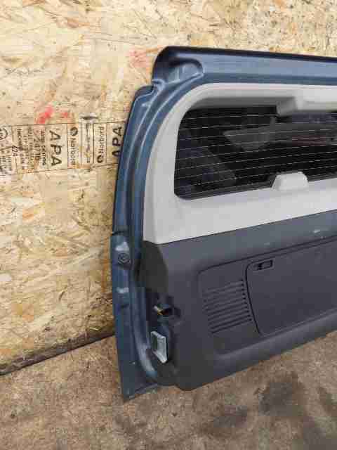 Замок багажника