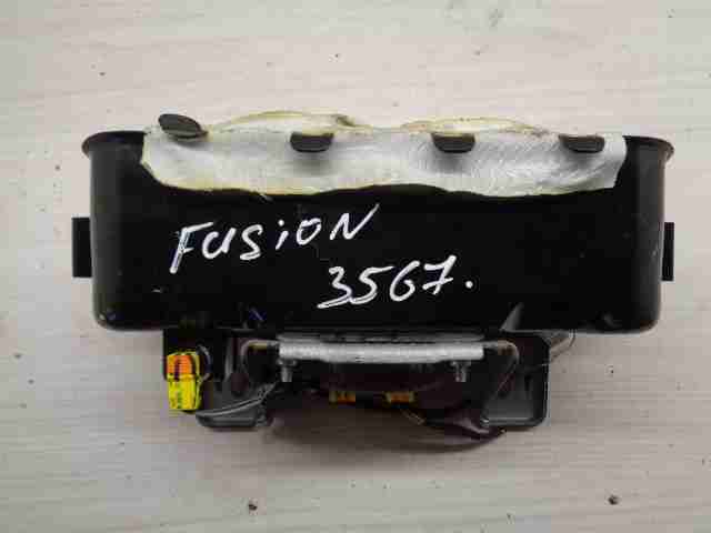 Подушка безопасности пассажирская (в торпедо)