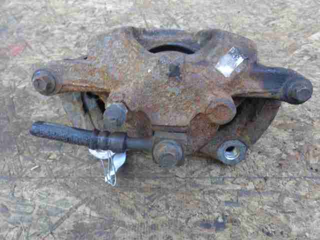 Суппорт передний левый