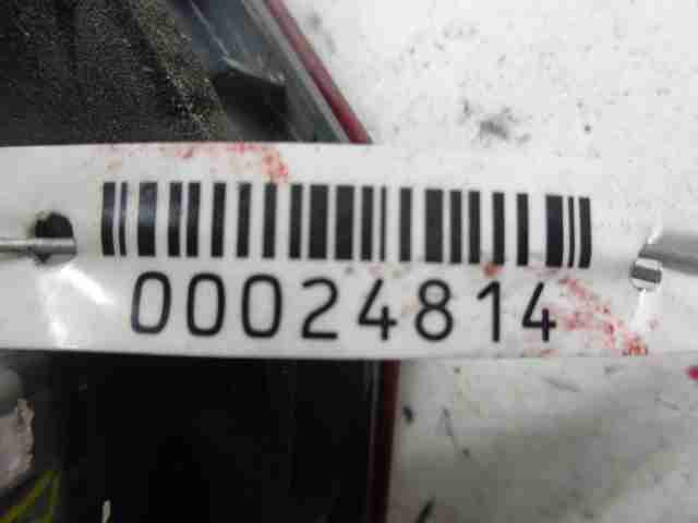 Фонарь задний внутренний левый