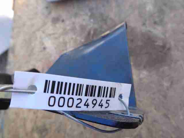 Кронштейн заднего бампера