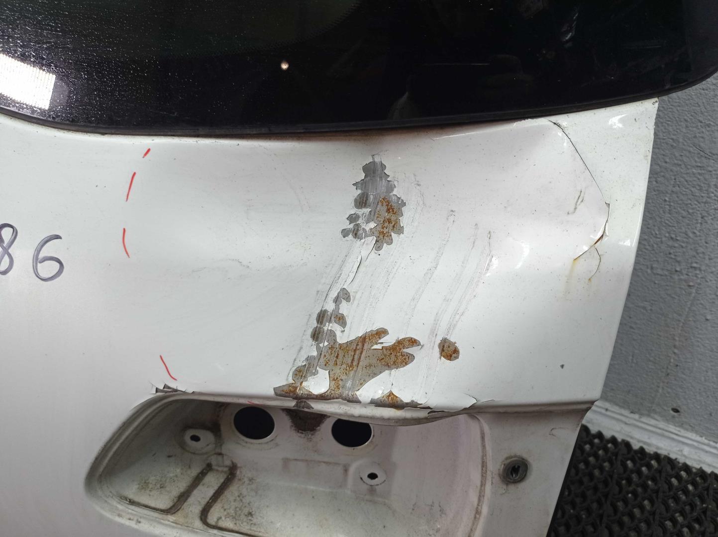 Крышка багажника