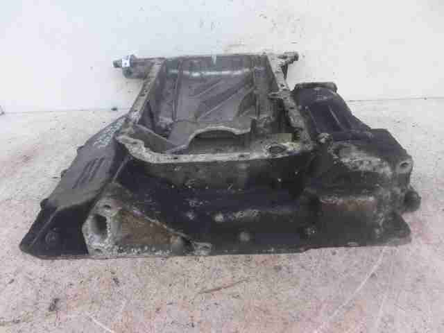 Поддон в багажник с высоким бортом