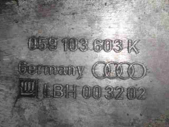 Поддон в багажник с высоким бортом