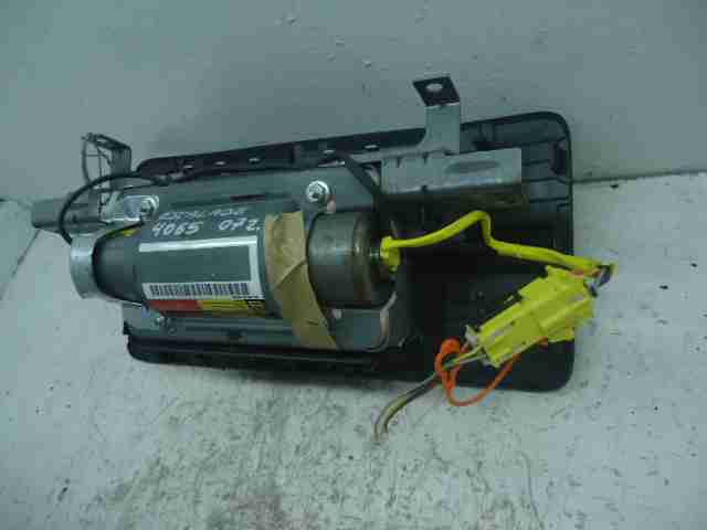 Подушка безопасности пассажирская (в торпедо)