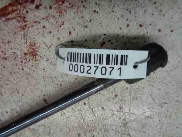 Амортизатор крышки багажника