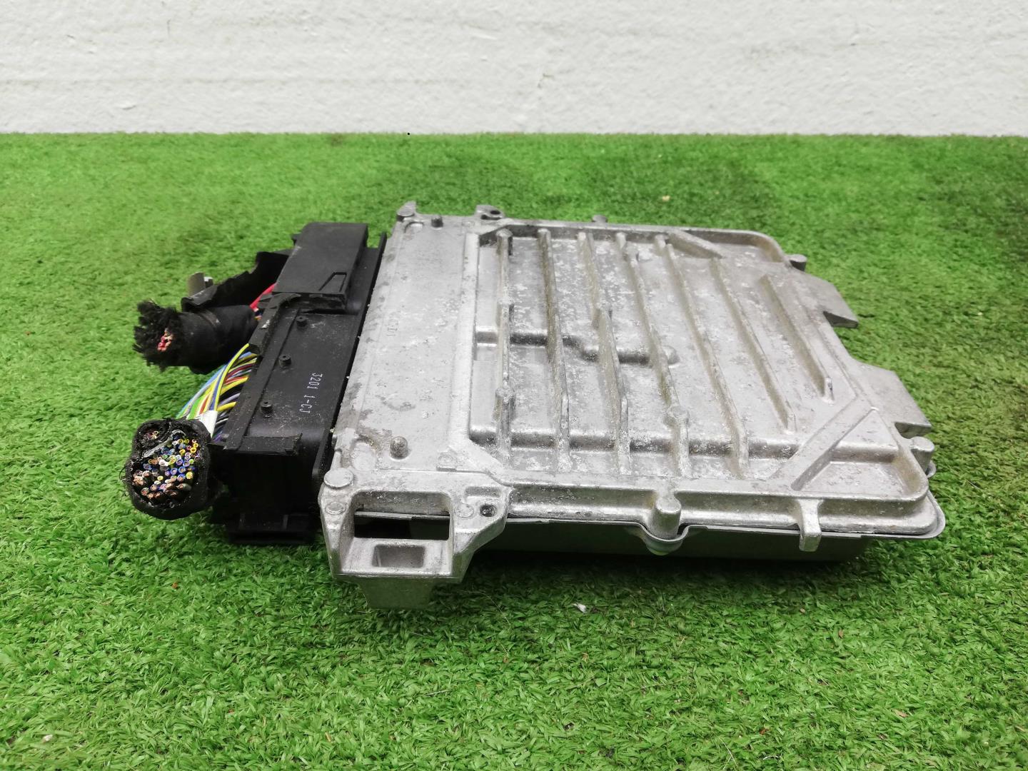 Блок управления двигателем