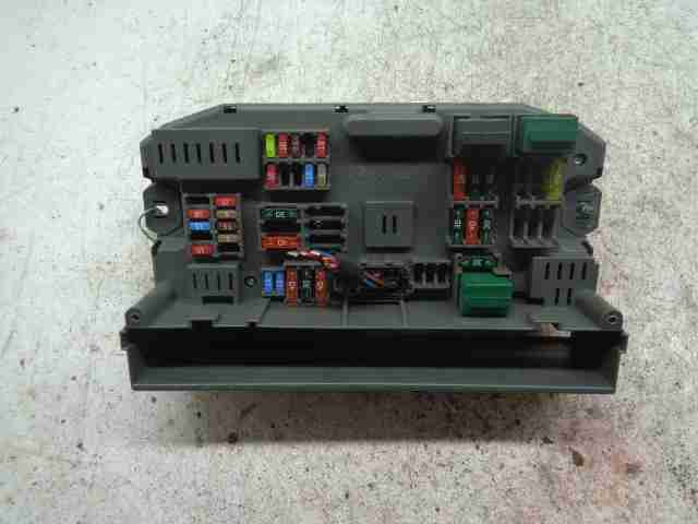 Блок предохранителей