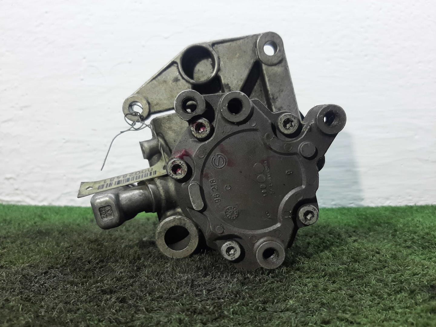 Насос ГУР (гидроусилитель руля)