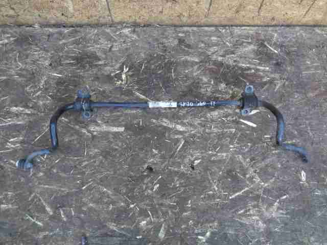 Стабилизатор передний