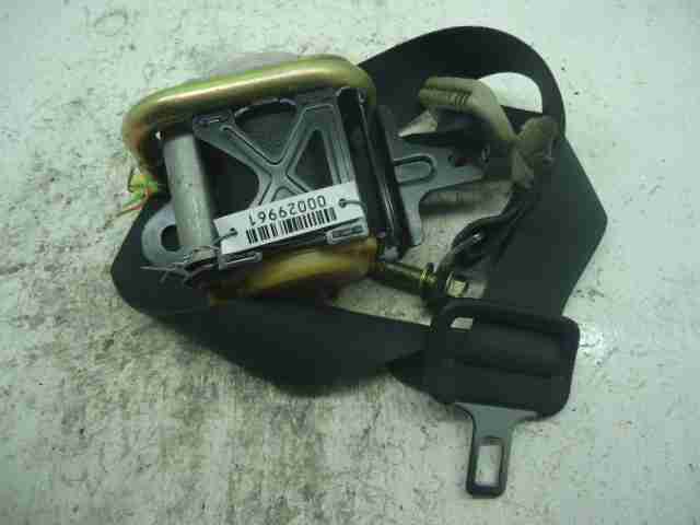 Ремень безопасности