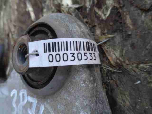 Рычаг передний нижний правый